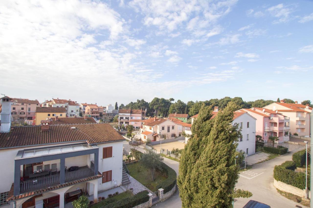 Apartments And Rooms Irena Rovinj Exterior foto