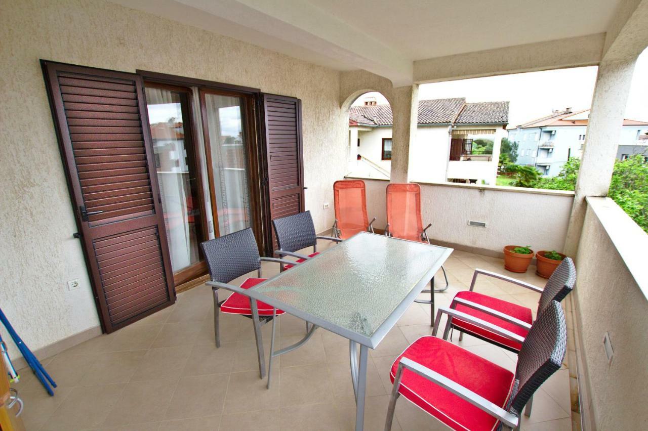 Apartments And Rooms Irena Rovinj Exterior foto